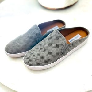 Steve Madden Slip On Mules